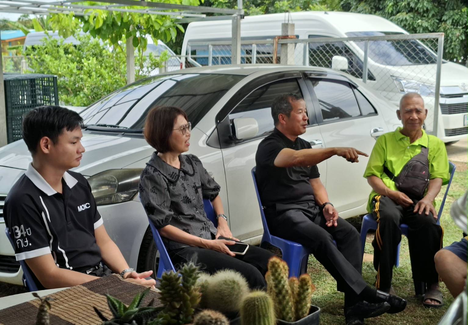 title - ผู้ตรวจราชการ ส.ป.ก. ลงพื้นที่ตรวจเยี่ยมเกษตรกรกลุ่มวิสาหกิจชุมชนพืชผักอินทรีย์และผลิตภัณฑ์แปรรูปทุ่งขนานในนิคมเศรษฐกิจพอเพียง ในเขตปฏิรูปที่ดินจังหวัดจันทบุรี